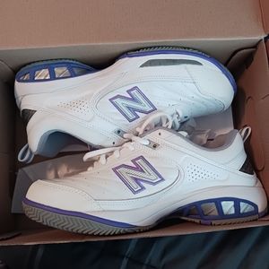 NIB New Balance Sneakers 👟